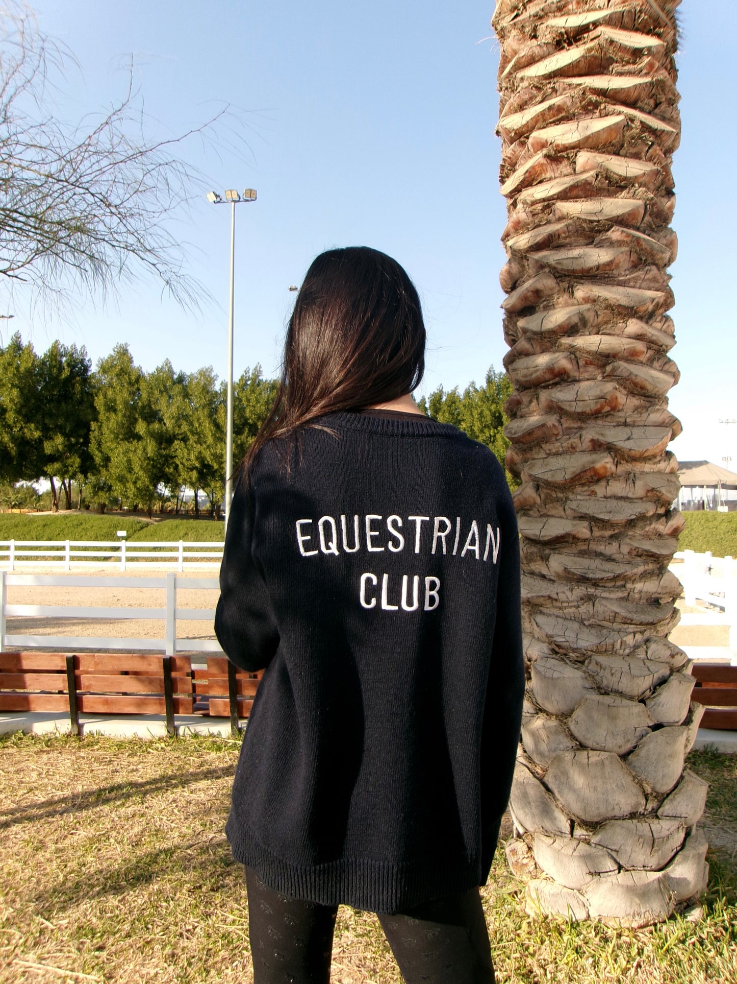 Women’s sweater ￼
